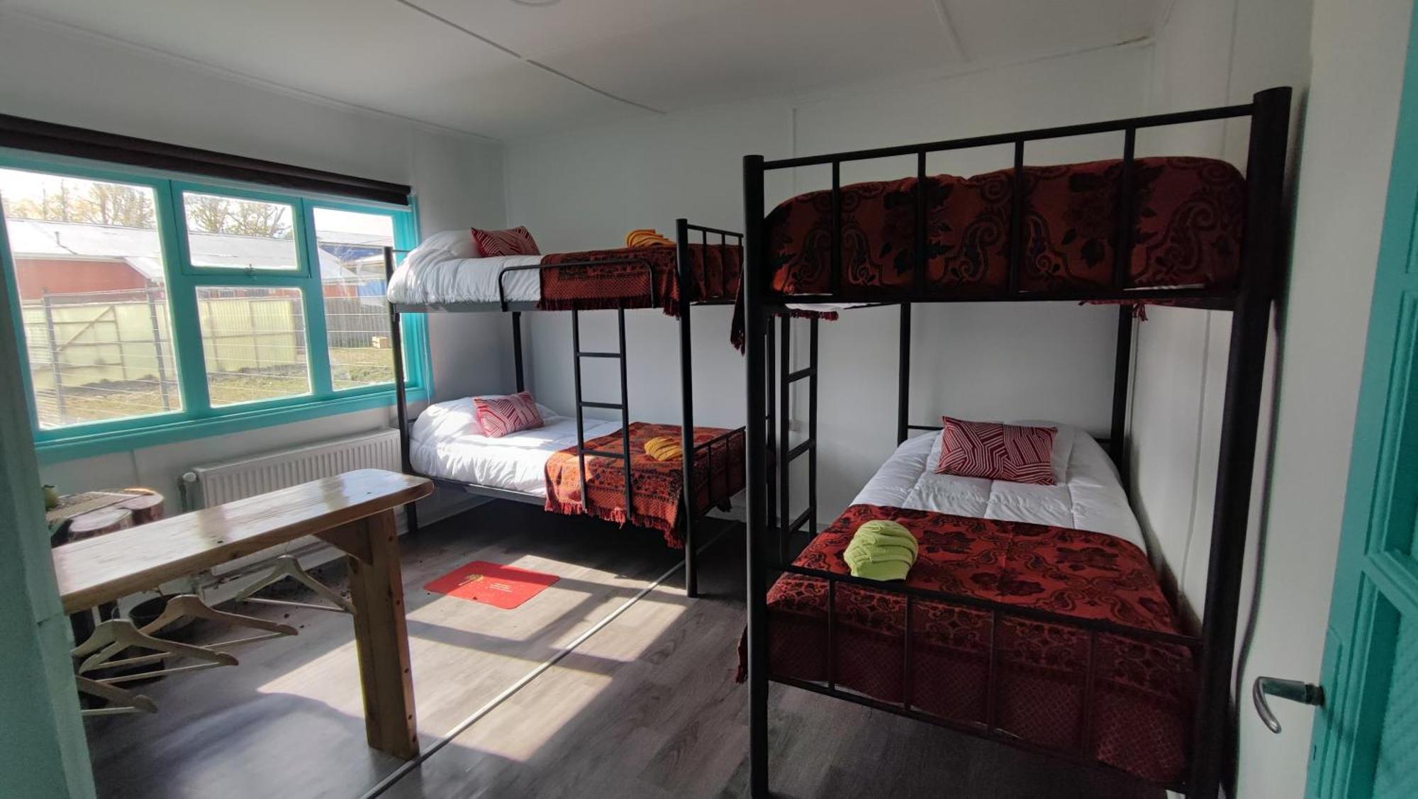 Hostel Kuntur Puerto Natales Eksteriør bilde