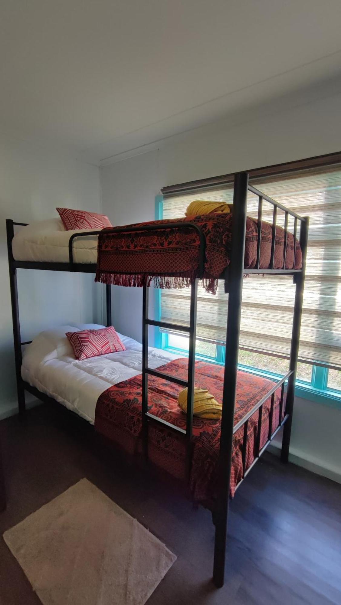 Hostel Kuntur Puerto Natales Eksteriør bilde