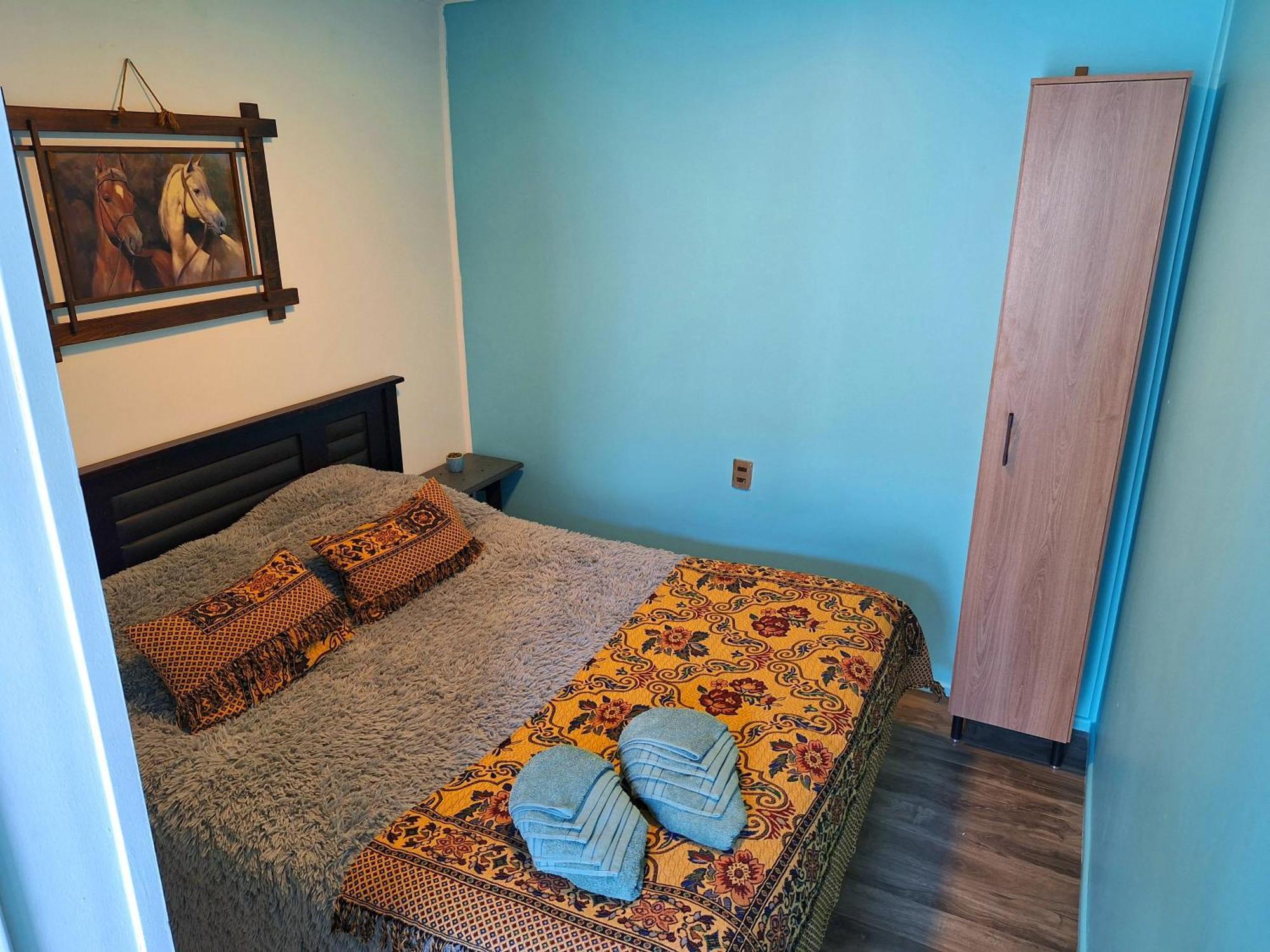Hostel Kuntur Puerto Natales Eksteriør bilde