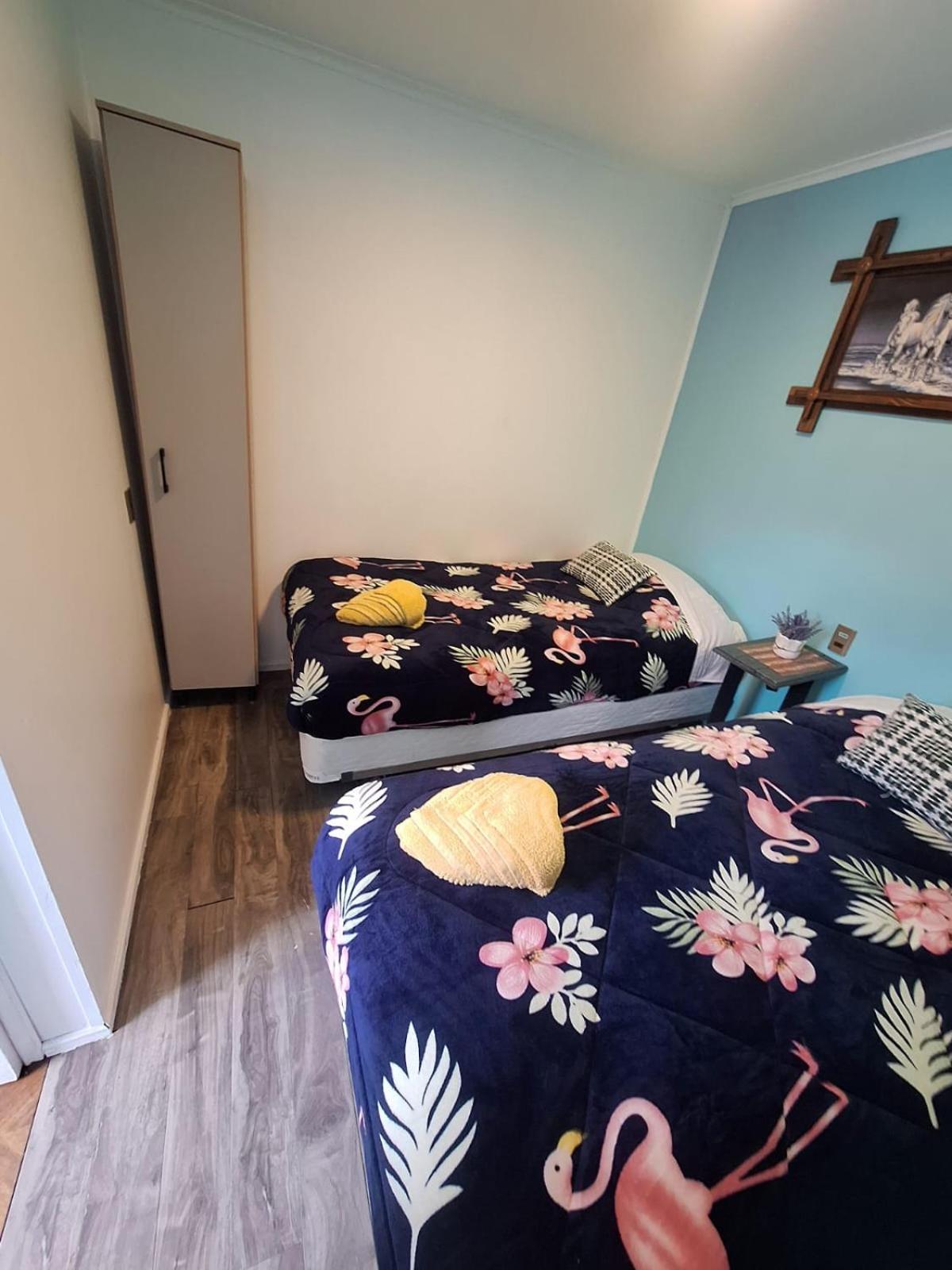 Hostel Kuntur Puerto Natales Eksteriør bilde